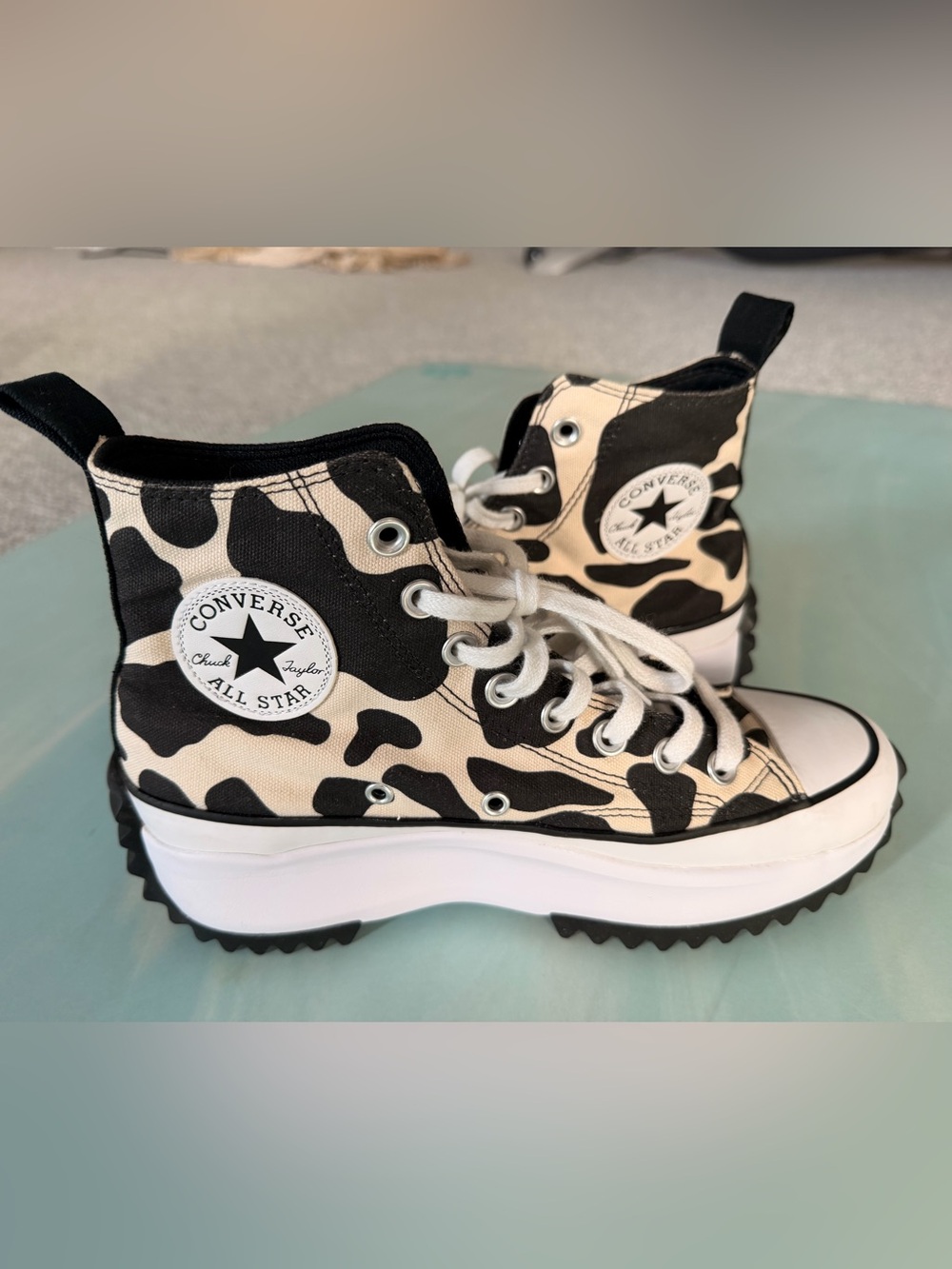 Converse Chuck Taylor All Star Lift Ripple - animal print - NWOT 😎 size 8